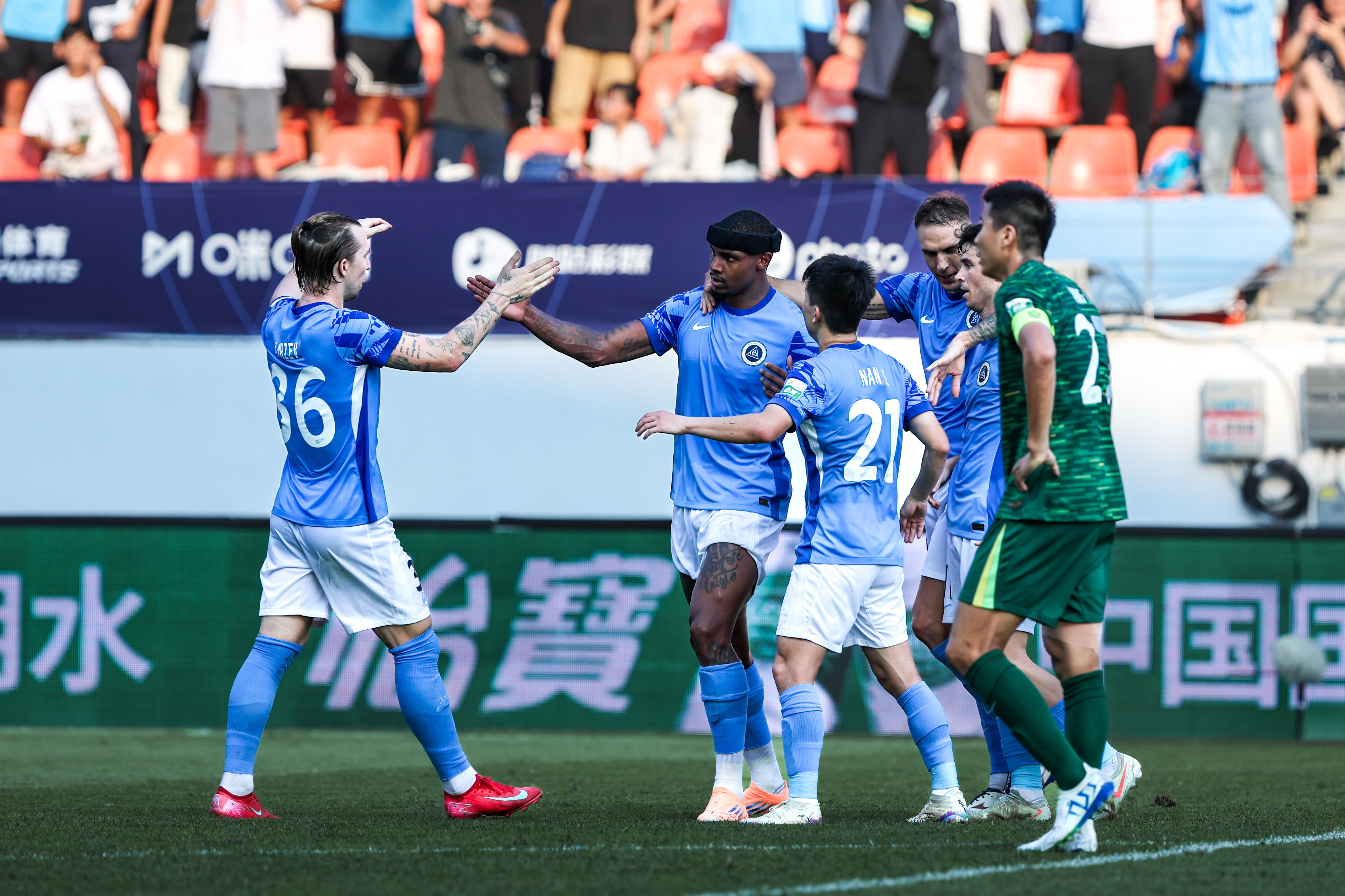 爱游戏中国风云突变阿斯顿维拉冲刺阶段更衣室发声摩纳哥国际比赛日复出首秀，网友：北京国安手感冰凉的简单介绍