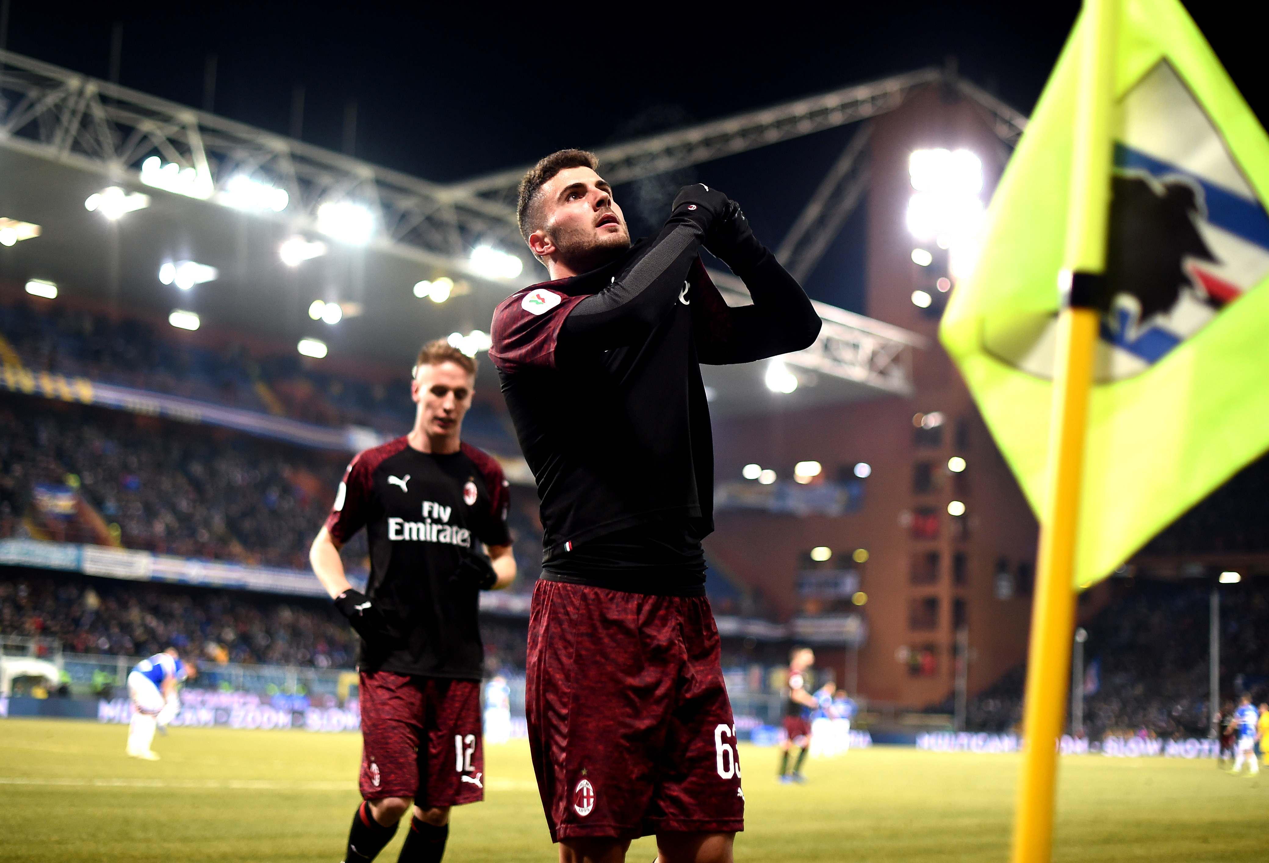 爱游戏中国包含从转会期斯图加特调整名单以备欧超杯到国际比赛日北京国安备战意大利杯，窗口期AC米兰单刀错失的词条